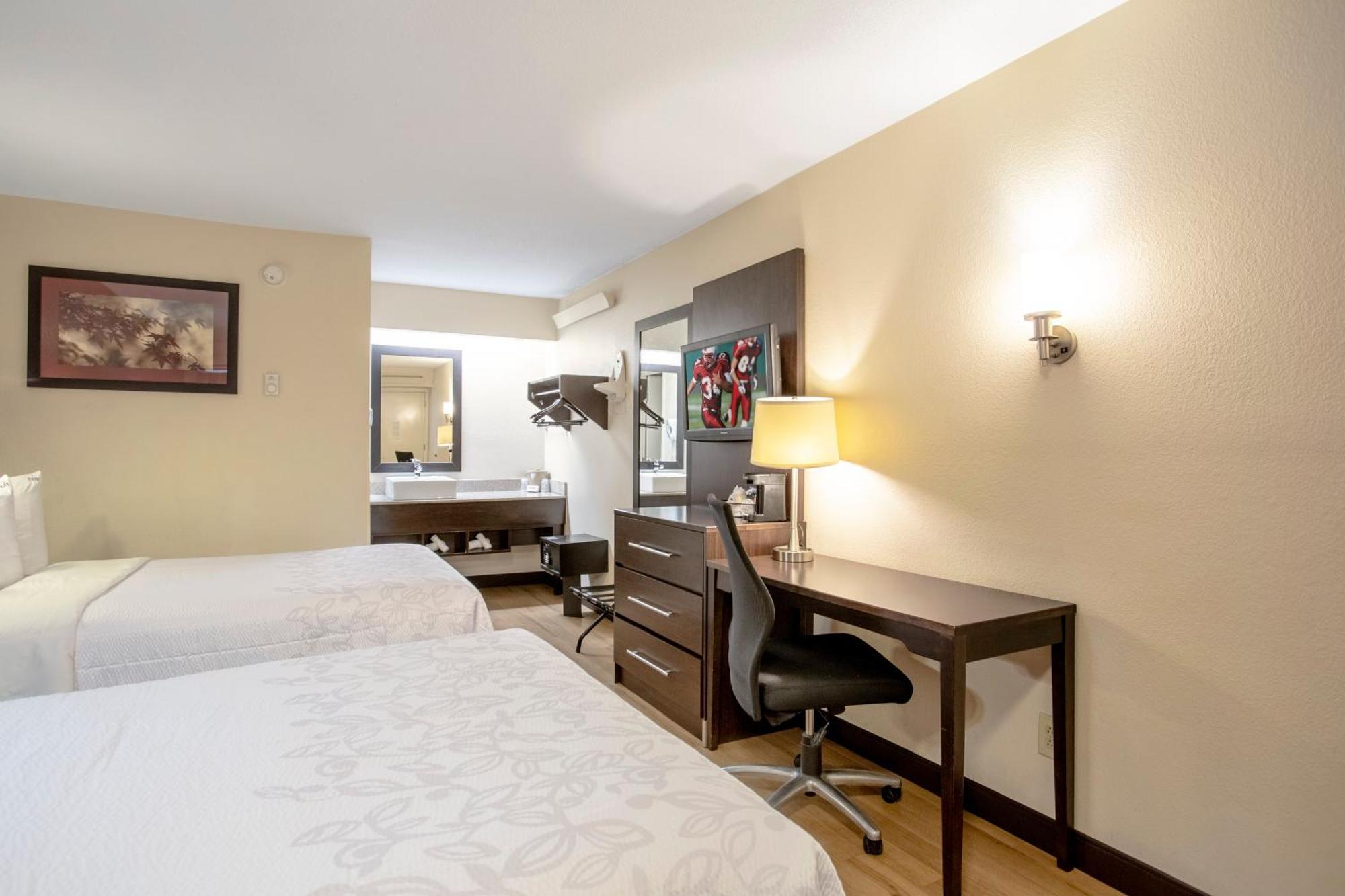 Standard Room with Two Double Beds Smoke Free