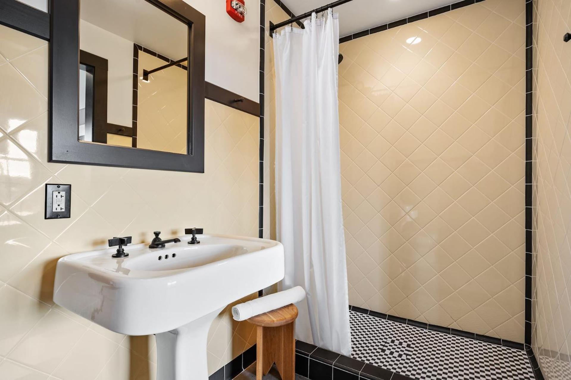 Superior King Room (Self Check-in with Virtual Front Desk)