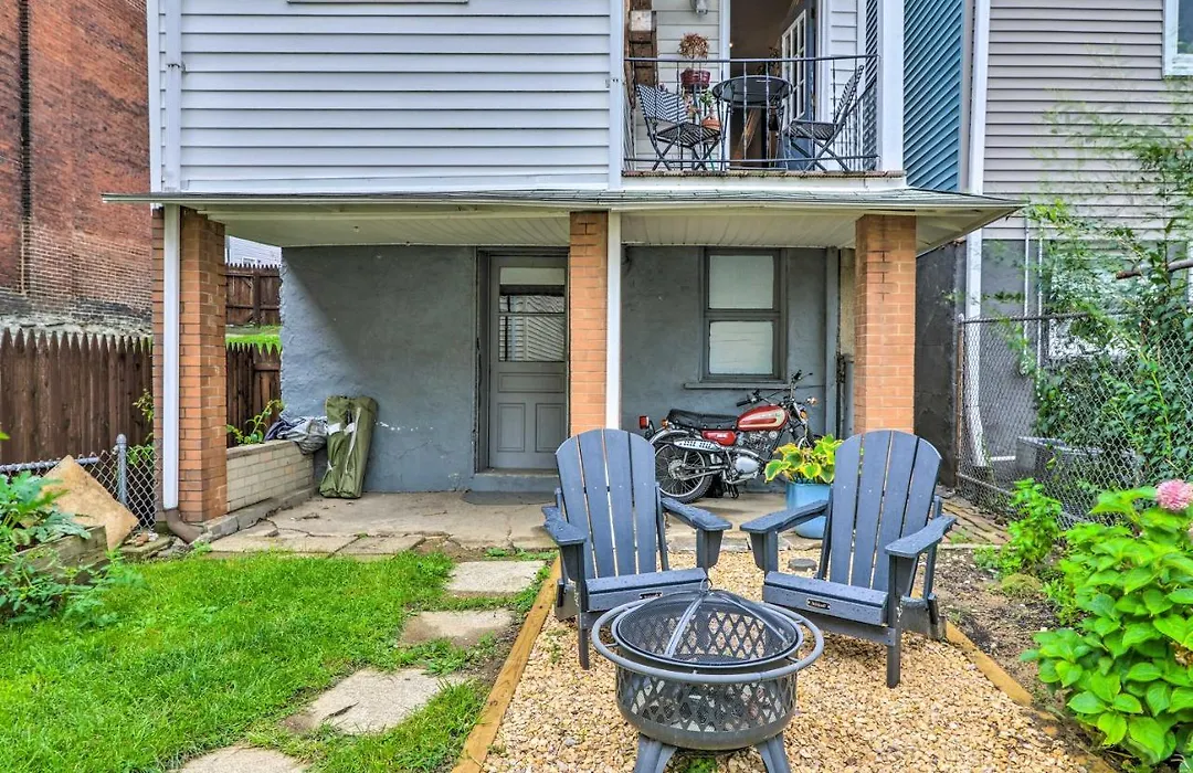 Chic Home With Yard, Less Than 5 Mi To Top Attractions-1