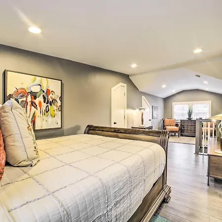 Pittsburgh Home: Walkable Location!-2