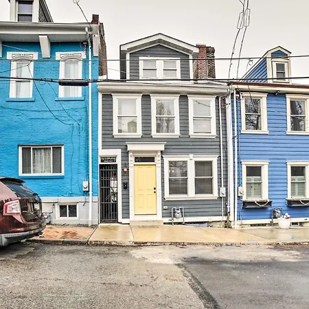 Pittsburgh Home: Walkable Location!-3
