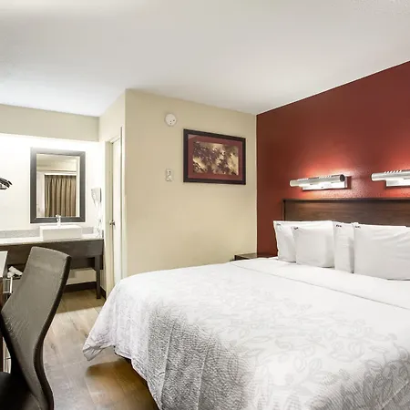 Red Roof Inn Plus+ Pittsburgh South - Airport-2